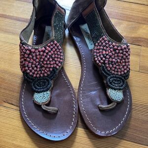 Steve Madden Women’s Brown Thong Sandals with Coral & Black Beaded Accents